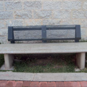 Banca M30 con espaldar en malla Tipo IDU-36